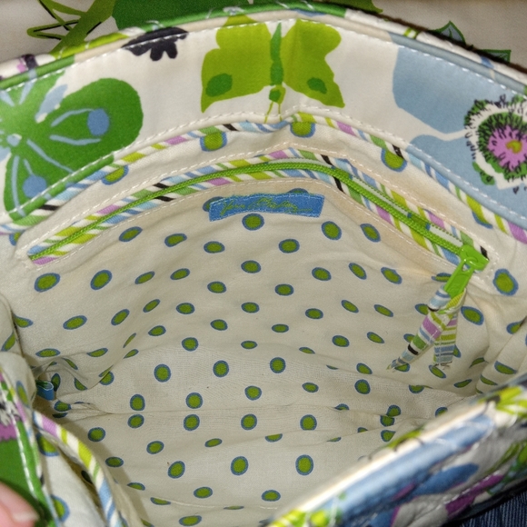 Vera Bradley Turn Lock Handbag - Picture 6 of 6